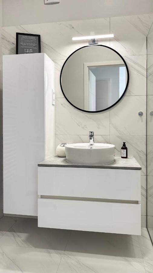Linden Apartman 104 - Adults Only Mosonmagyarovar Exterior photo